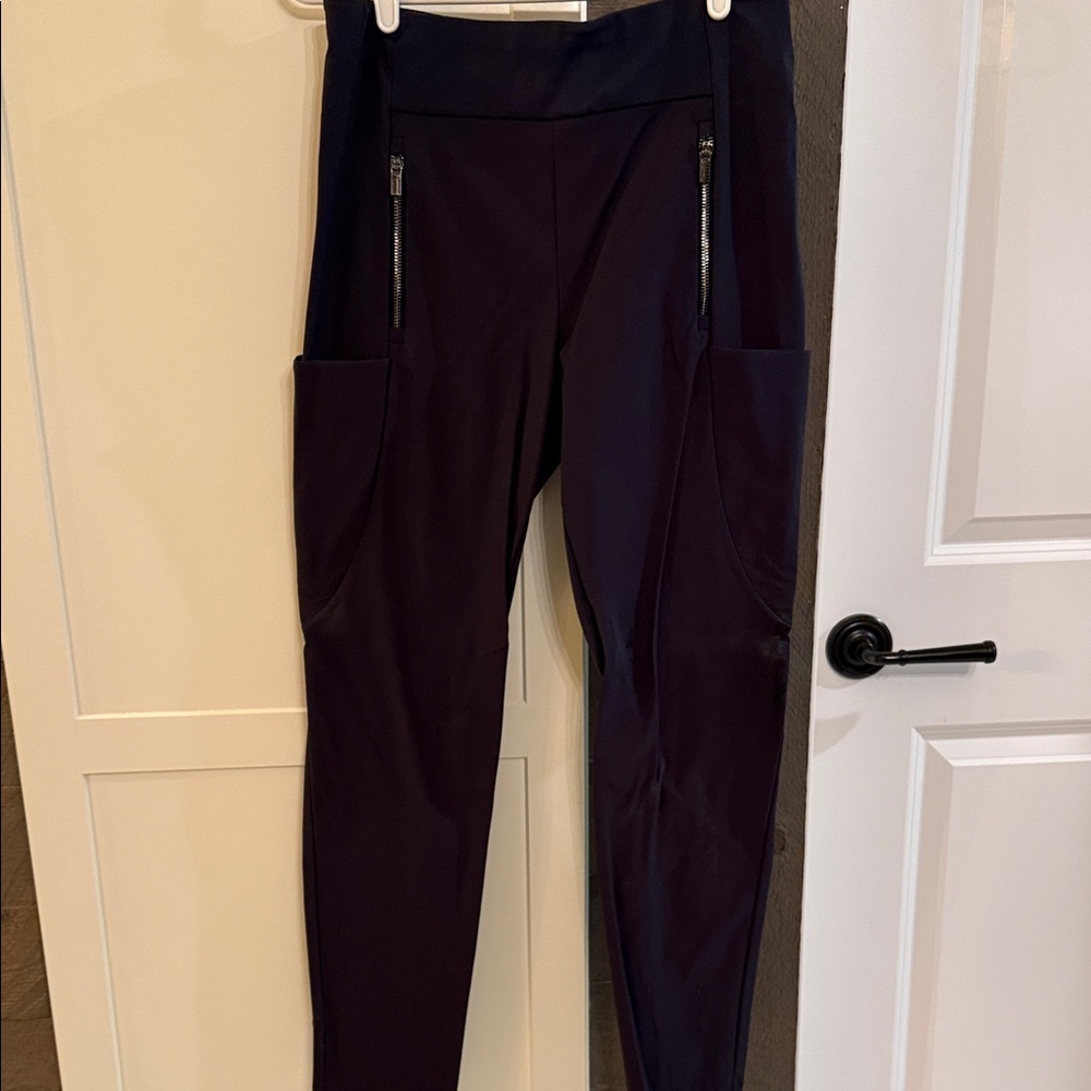 Athleta Dark Blue Leggings with Pockets
